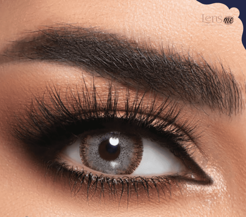 عدسات بنية اللون